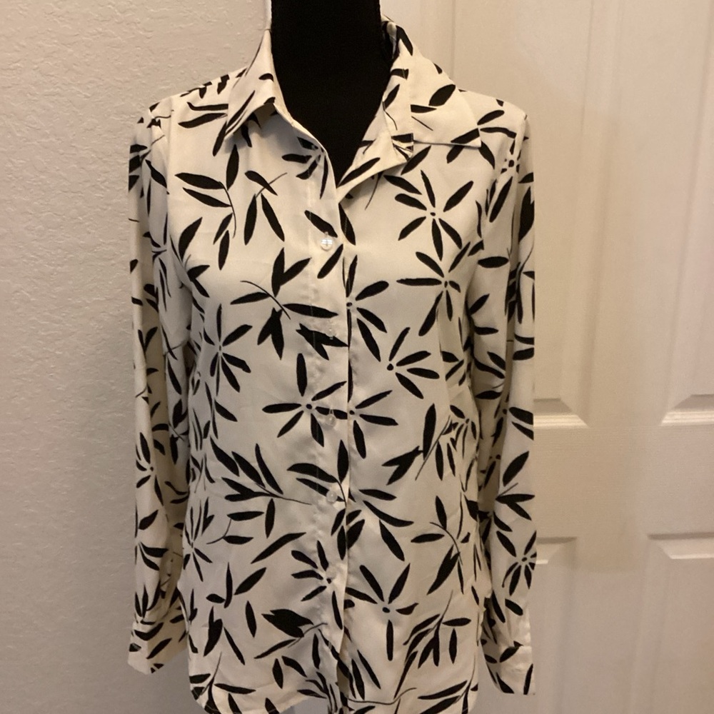 Philosophy Black and White Button Down Shirt with Notched Collar